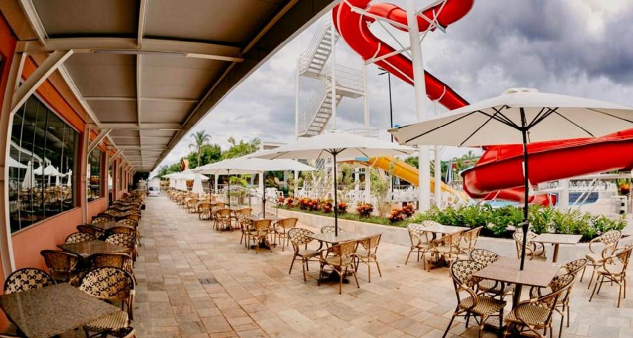 Aparthotel Diroma Fiori Com 1 E Banheiro Social Extra Caldas Novas
